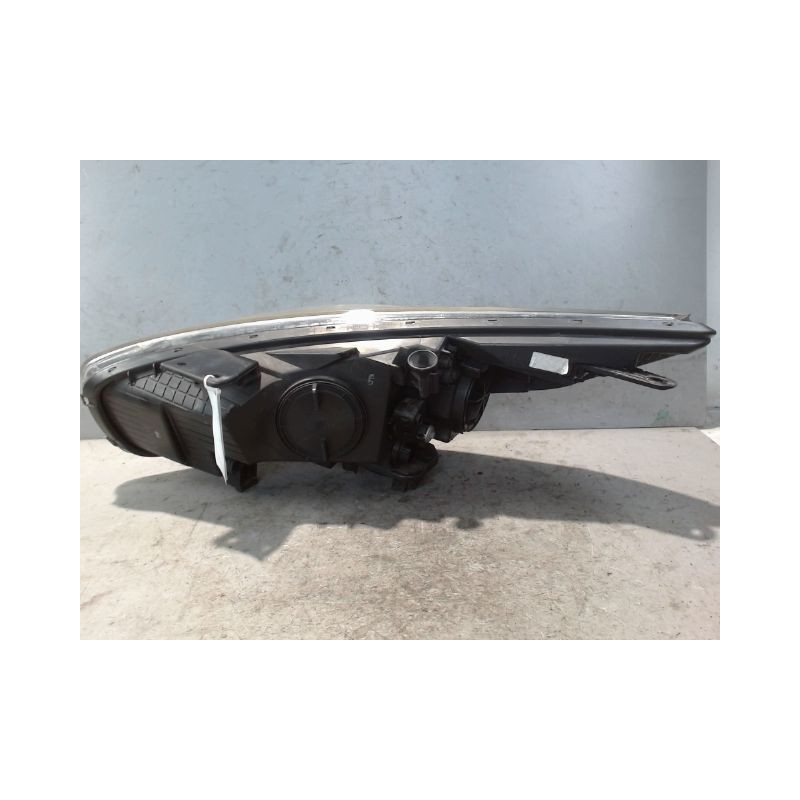 PHARE DROIT KIA CARENS 2002-