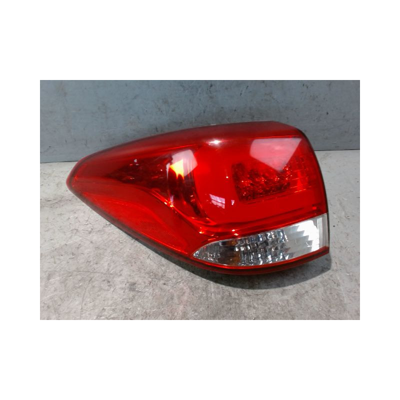FEU ARRIERE GAUCHE  KIA CARENS 2002-