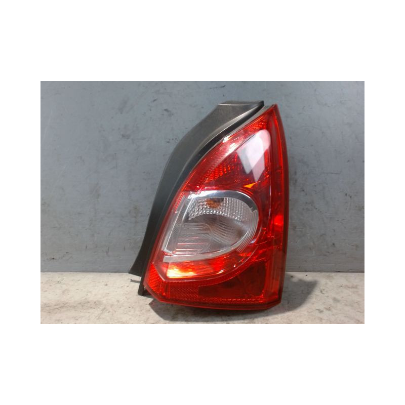 FEU ARRIERE DROIT RENAULT TWINGO 2 2010-