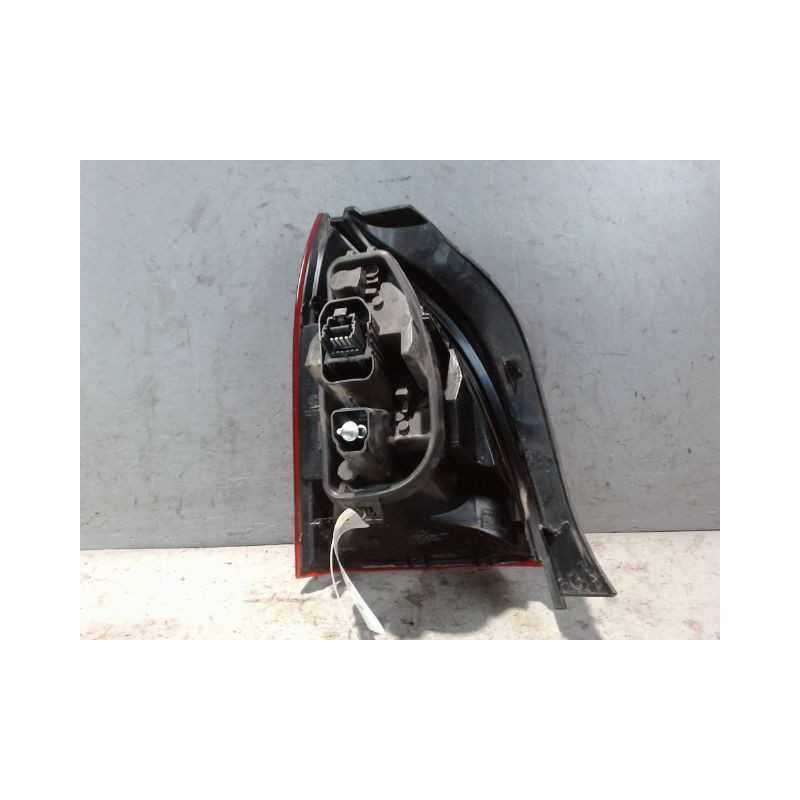 FEU ARRIERE DROIT RENAULT TWINGO 2 2010-