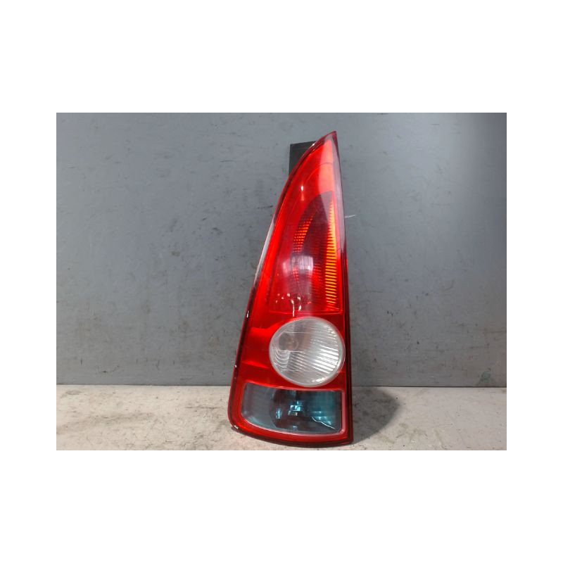 FEU ARRIERE GAUCHE  RENAULT ESPACE 2002-