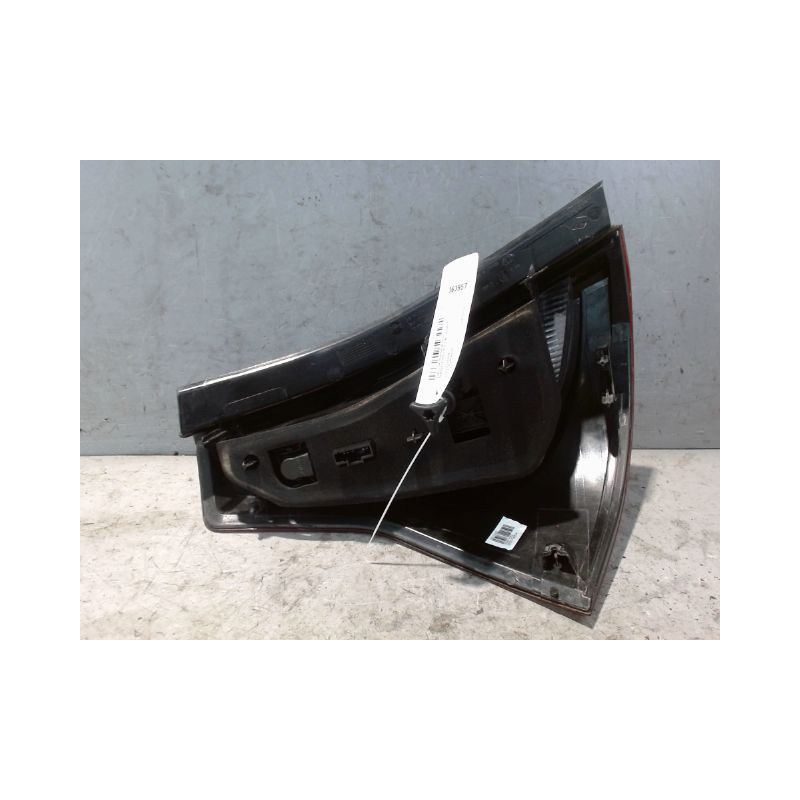 FEU ARRIERE DROIT DACIA SANDERO 2008-