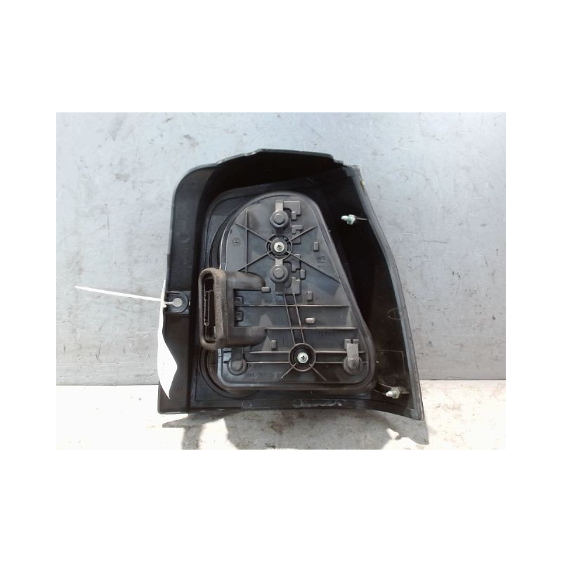 FEU ARRIERE GAUCHE  SEAT AROSA 2000-2005