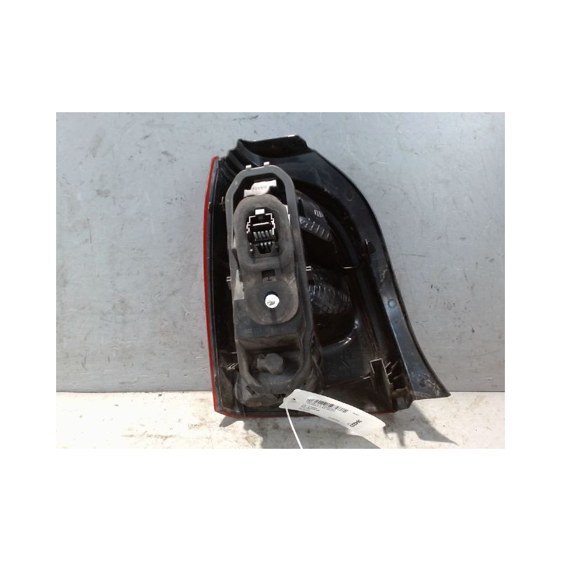 FEU ARRIERE DROIT RENAULT TWINGO 2 2007-