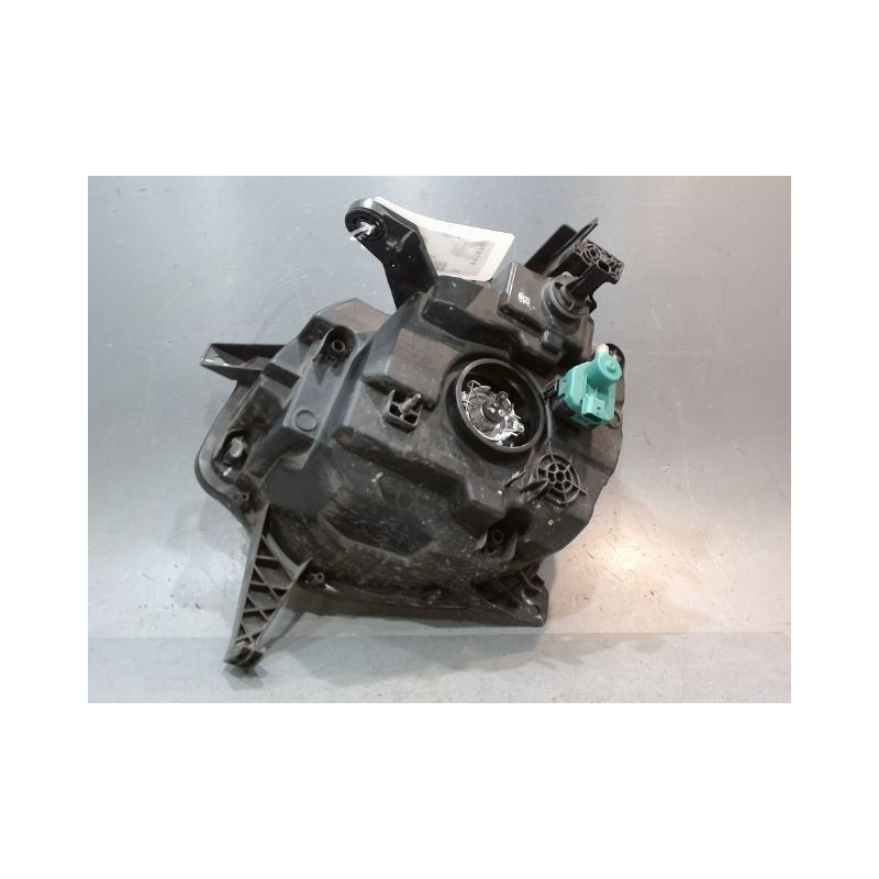 PHARE DROIT RENAULT TWINGO