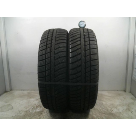 Paire de pneus ROVELO ALLWEATHER R4S 175 65 14 82 T