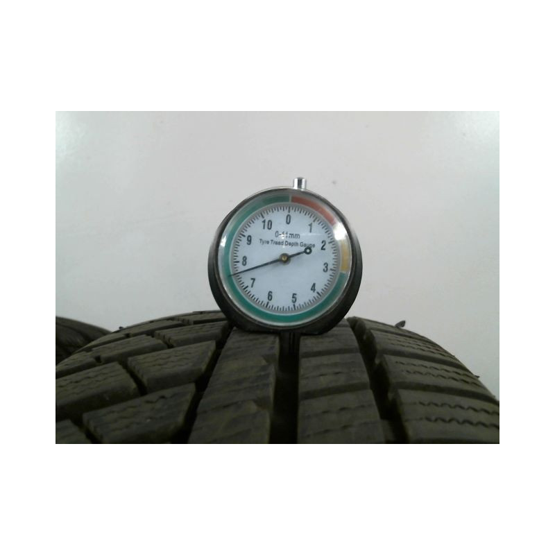 Paire de pneus ROVELO ALLWEATHER R4S 175 65 14 82 T