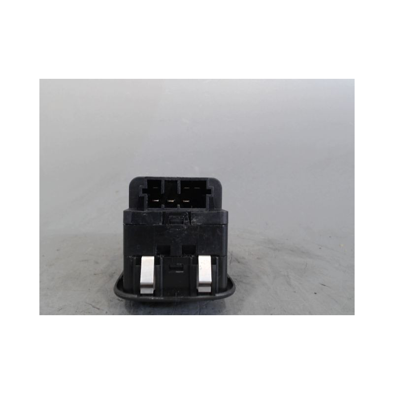 BOITIER IMPULSION LEVE-GLACE PEUGEOT 206 5P