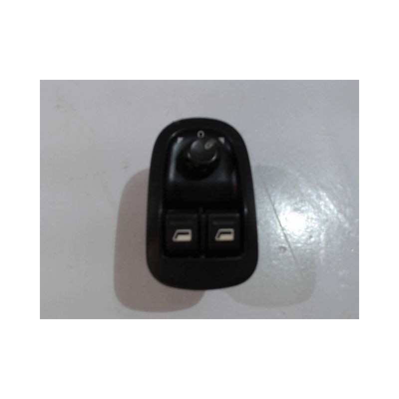BOITIER IMPULSION LEVE-GLACE PEUGEOT 206 SW 02-06