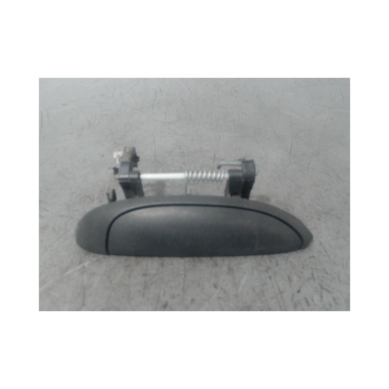 POIGNEE EXTERIEURE PORTE AVANT DROIT DACIA LOGAN MCV 2007-