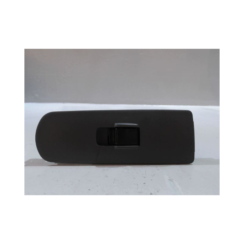 COMMANDE LEVE-GLACE PORTE AVD MITSUBISHI COLT 2004-