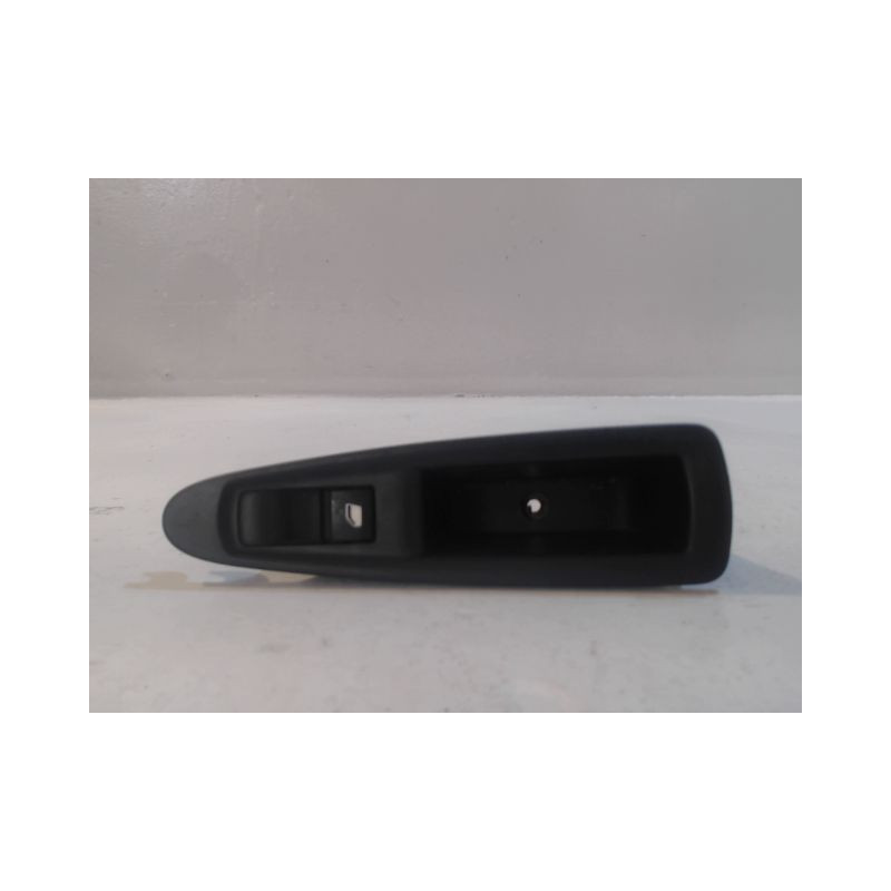 COMMANDE LEVE-GLACE PORTE ARG CITROEN C4 04-08