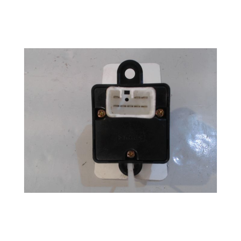 COMMANDE LEVE-GLACE PORTE AVG HYUNDAI ATOS