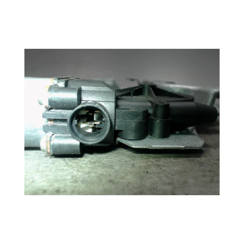 MECANISME+MOTEUR LEVE-GLACE AVANT DROIT ROVER 45