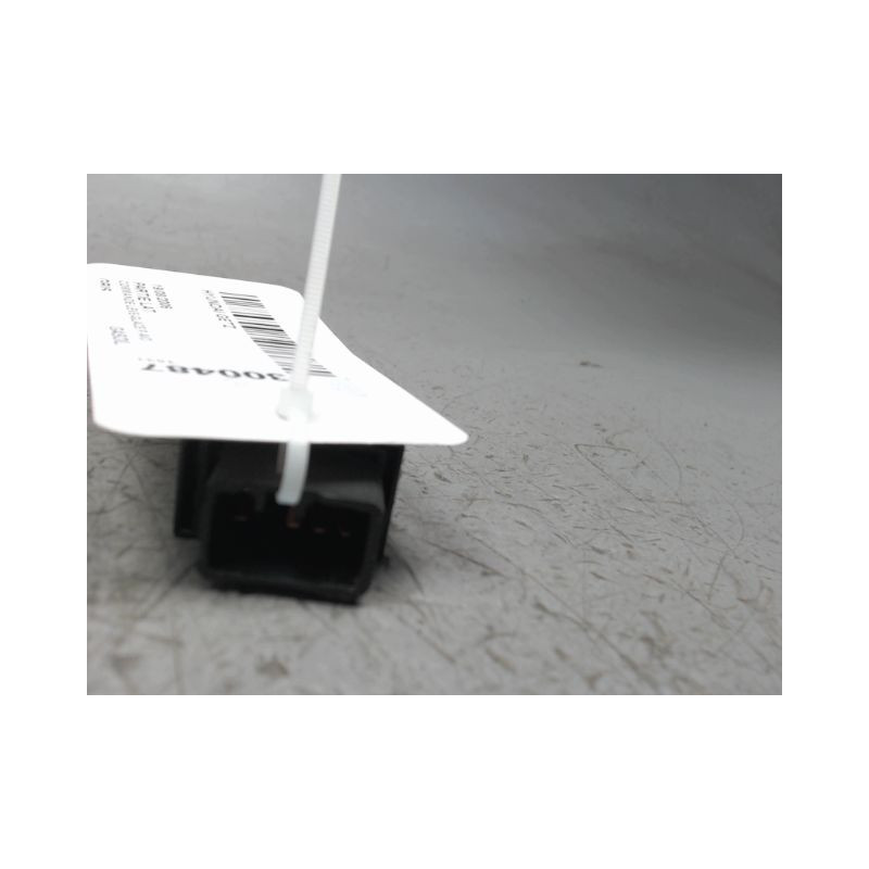 COMMANDE LEVE-GLACE PORTE AVD HYUNDAI GETZ