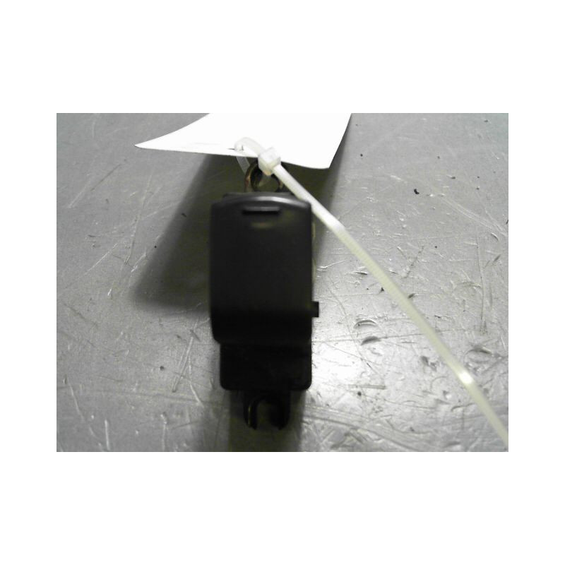 COMMANDE LEVE-GLACE PORTE AVD NISSAN MICRA