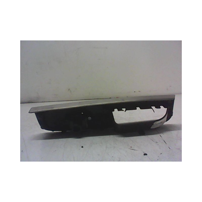 COMMANDE LEVE-GLACE PORTE AVD VOLVO C30