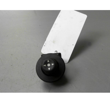COMMANDE RETROVISSEUR EXT ELECTRIQUE G