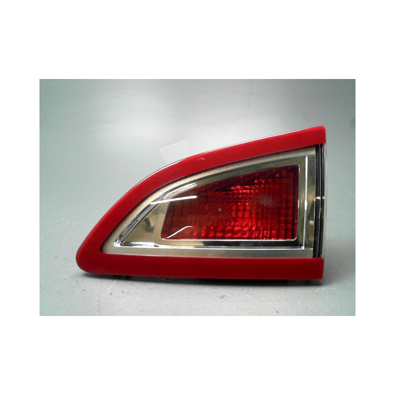 FEU ARRIERE INTERIEUR DROIT RENAULT SCENIC MONOSP. III Phase 1 2009-2011