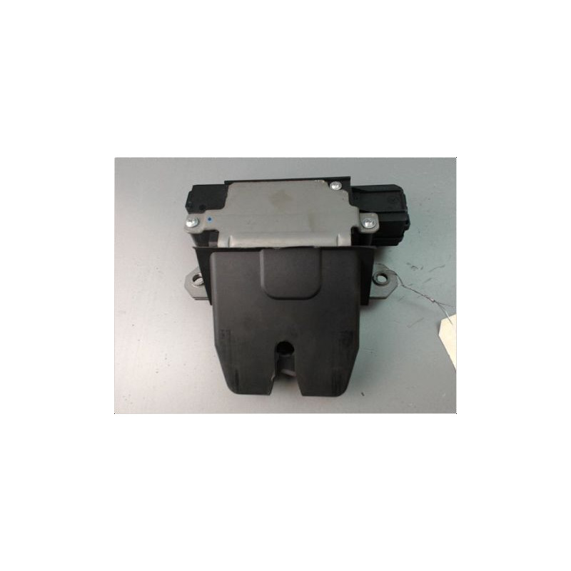 SERRURE HAYON  FORD FOCUS 04-07
