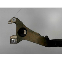 TRAVERSE INFERIEURE ARMATURE AVANT AUDI Q7