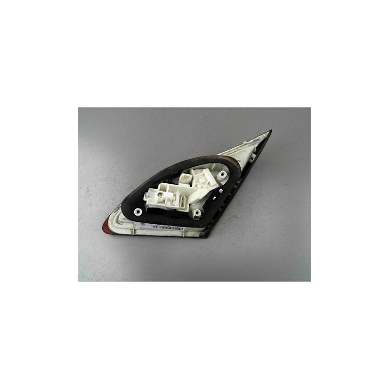 FEU ARRIERE INTERIEUR GAUCHE OPEL ASTRA (J) 2010-2012