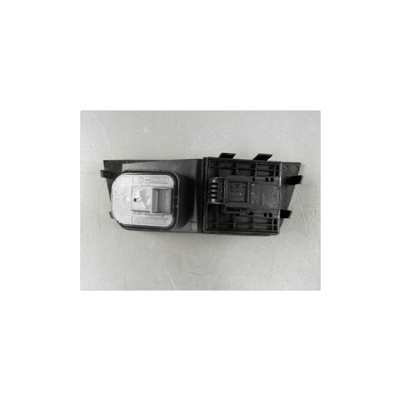 COMMANDE LEVE-GLACE PORTE AVG AUDI A1 10-15