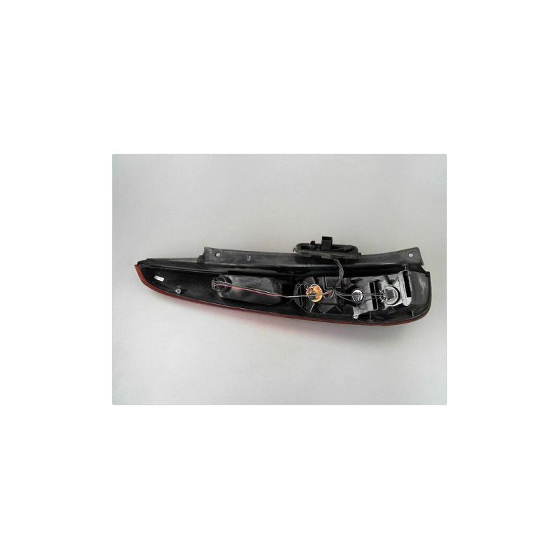 FEU ARRIERE DROIT FORD FIESTA 05-2008