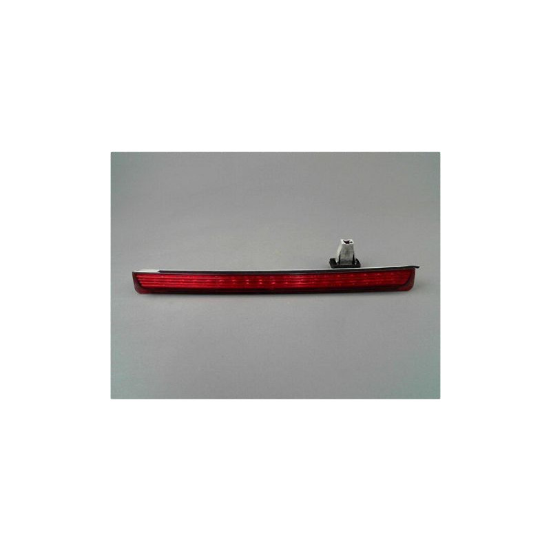 FEUX STOP SUPPLEMENTAIRE MERCEDES CLASSE C BREAK 04-07