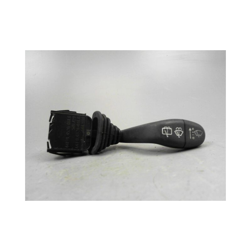 COMMANDE ESSUIE GLACE SKODA FELICIA