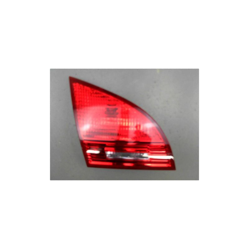 FEU ARRIERE INTERIEUR GAUCHE KIA VENGA 10-15