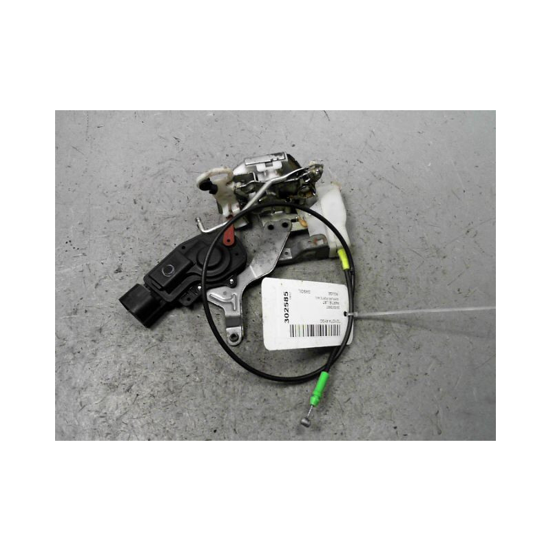 SERRURE PORTE AVANT DROIT TOYOTA AYGO
