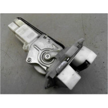 SERRURE HAYON  SUZUKI SWIFT 05-11