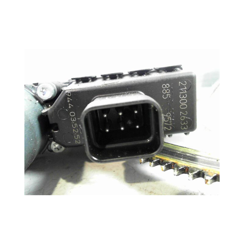 MECANISME+MOTEUR LEVE-GLACE AVANT DROIT OPEL ASTRA GTC 3P