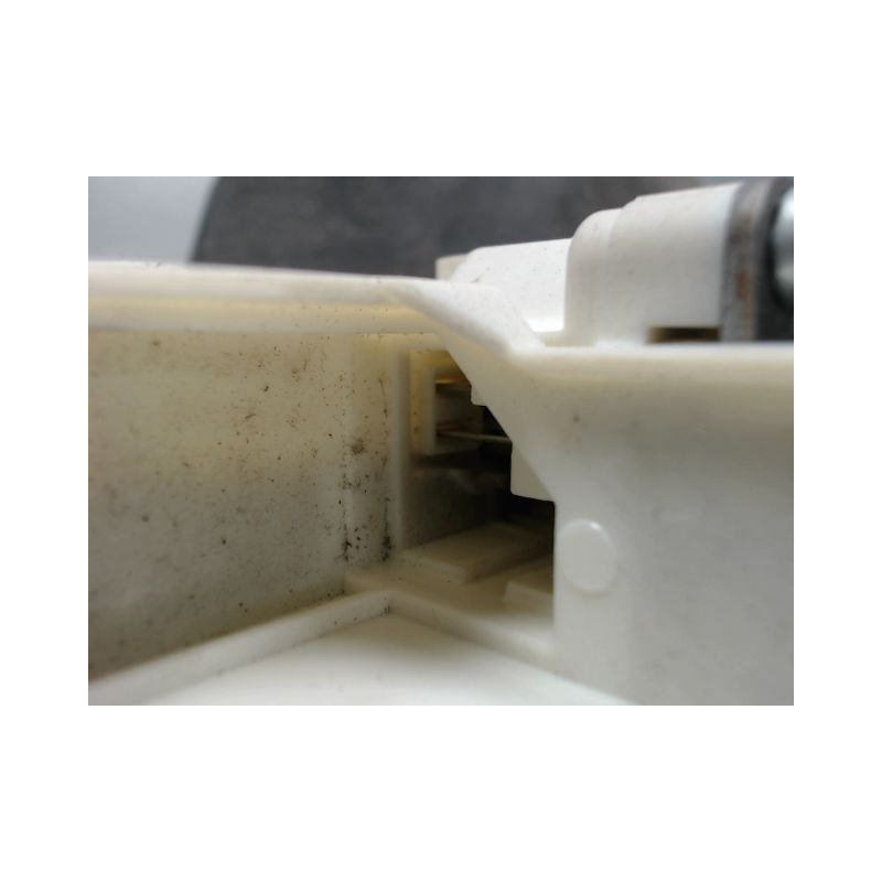 MECANISME+MOTEUR LEVE-GLACE AVANT DROIT FORD FOCUS
