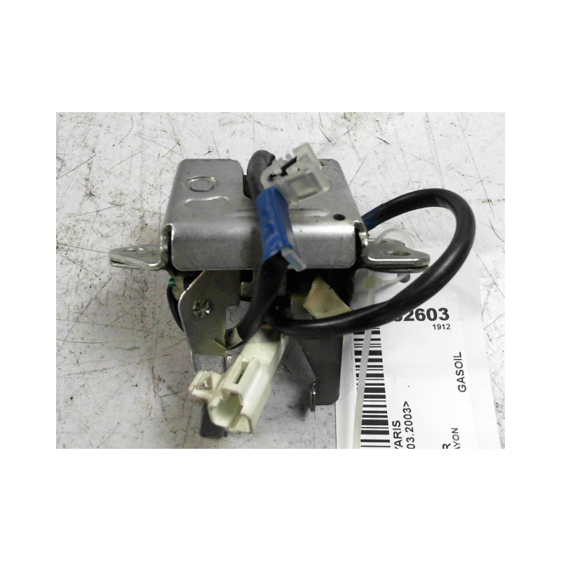 SERRURE HAYON  TOYOTA YARIS 2003-