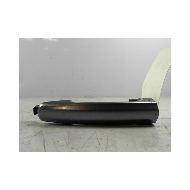 POIGNEE EXTERIEURE PORTE AVANT GAUCHE SUZUKI SWIFT 3P