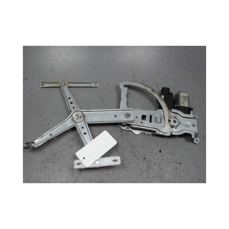 MECANISME+MOTEUR LEVE-GLACE AVANT GAUCHE OPEL CORSA