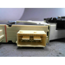 MECANISME+MOTEUR LEVE-GLACE AVANT DROIT PEUGEOT 307
