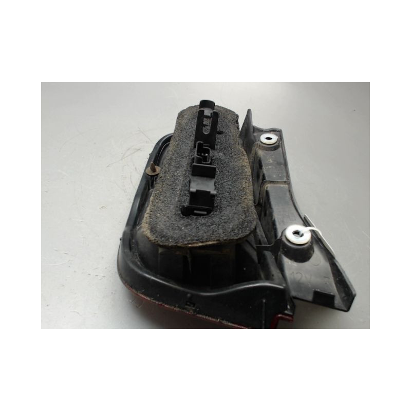 FEU ARRIERE DROIT NISSAN MICRA III Phase 1 2003-2005