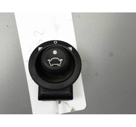 COMMANDE RETROVISSEUR EXT ELECTRIQUE G