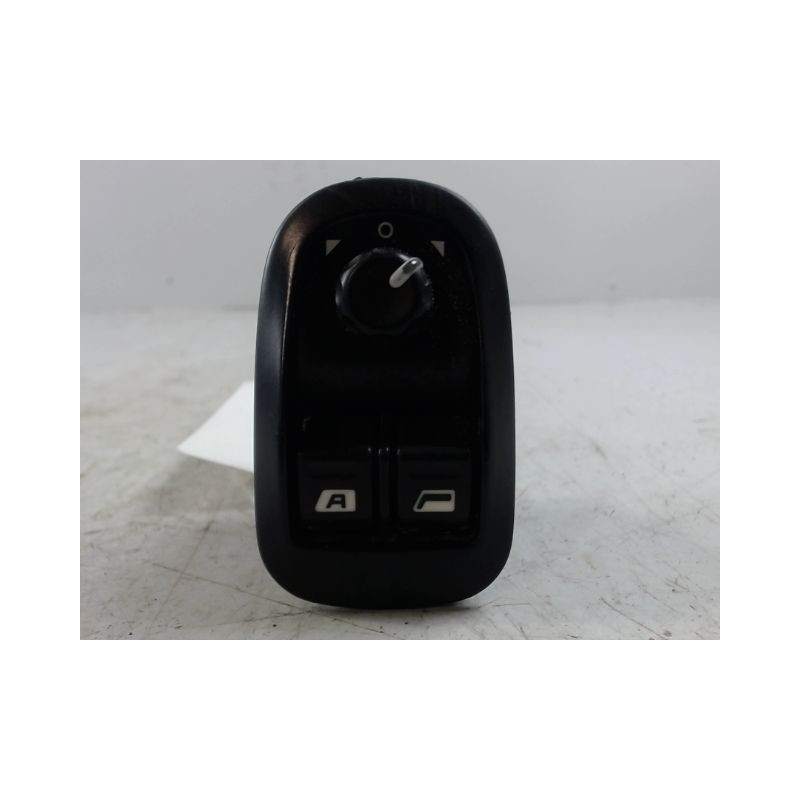 BOITIER IMPULSION LEVE-GLACE PEUGEOT 206 SW 02-06