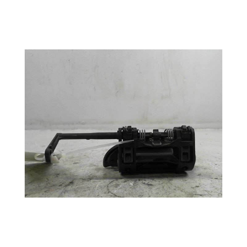 POIGNEE EXTERIEURE PORTE AVANT GAUCHE PEUGEOT 206 SW 02-06