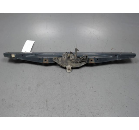 TRAVERSE SUP ARMATURE AV