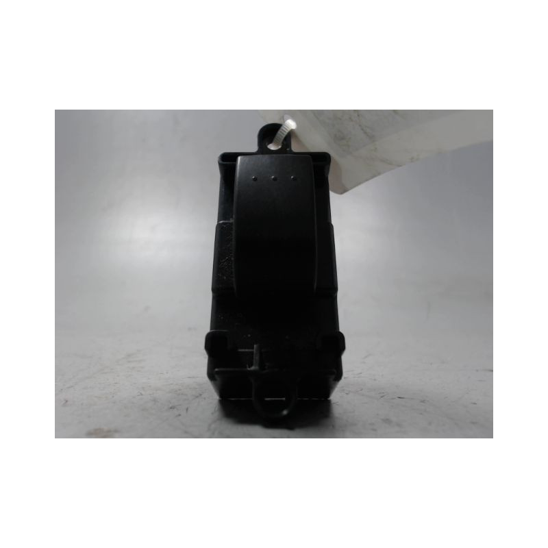 COMMANDE LEVE-GLACE PORTE AVD MAZDA RX8