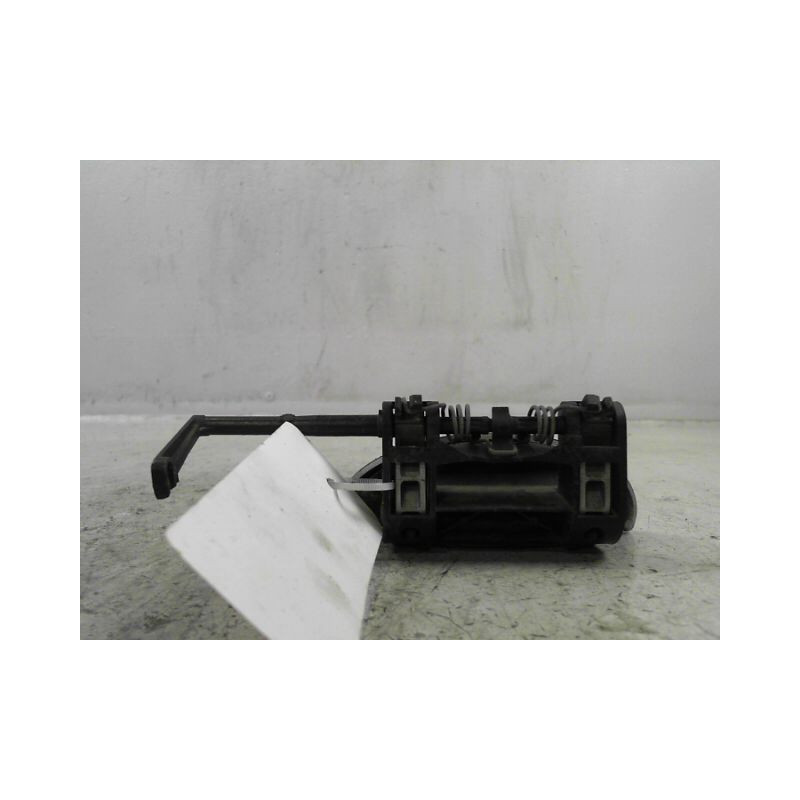 POIGNEE EXTERIEURE PORTE AVANT GAUCHE PEUGEOT 206 SW 02-06