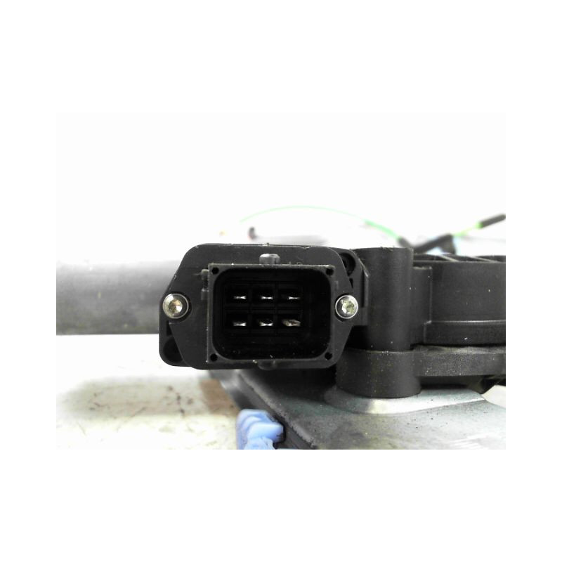 MECANISME+MOTEUR LEVE-GLACE AVANT DROIT OPEL CORSA 06-09