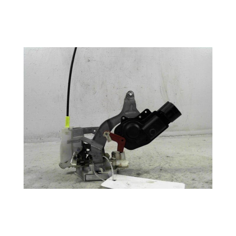 SYSTEME CONDAMNATION ARRIERE DROIT PEUGEOT 107 5P