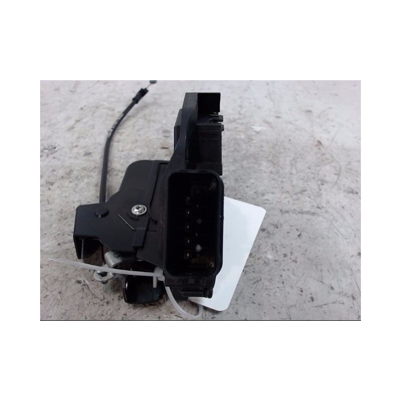 SYSTEME CONDAMNATION AVANT DROIT FORD FOCUS 2008-