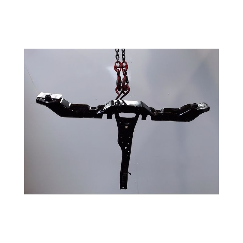 TRAVERSE SUPERIEURE ARMATURE AVANT HYUNDAI SANTAFE